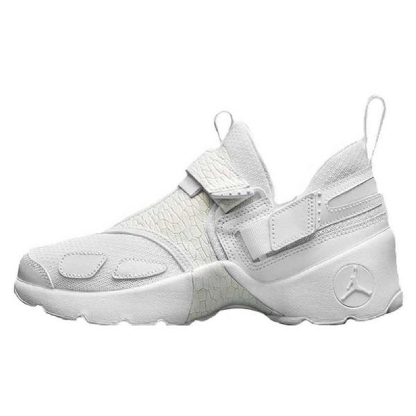 Boty Nike Air Jordan Trunner Heiress Pro Muže Bílé