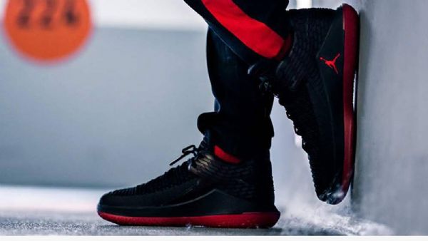 Pánské Nízké Boty Nike Air Jordan 32 Černočervené