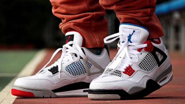 Boty Nike Air Jordan 4 What The 4 Pro Muže Bílé
