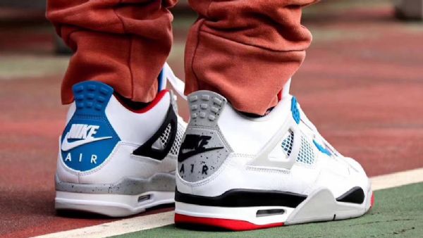 Boty Nike Air Jordan 4 What The 4 Pro Muže Bílé