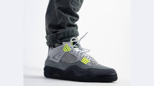 Dámské Boty Nike Air Jordan 4 Neon Air Max 95 Šedé
