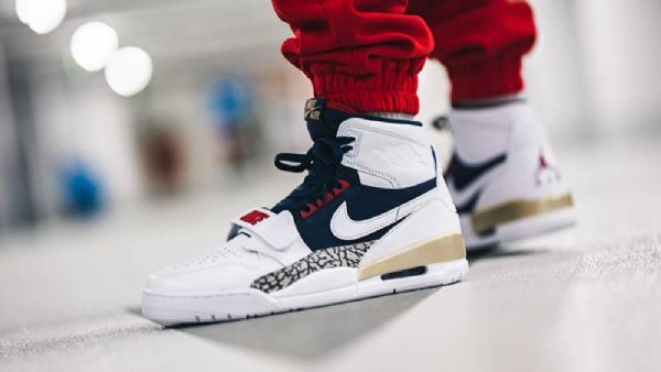 Boty Nike Air Jordan Legacy 312 Pro Muže Z Bílého Zlata