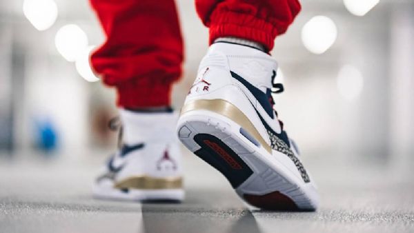 Boty Nike Air Jordan Legacy 312 Pro Muže Z Bílého Zlata
