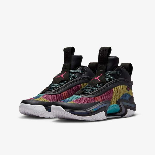 Dětské Basketbalové Boty Nike Air Jordan Xxxvi Černorůžové
