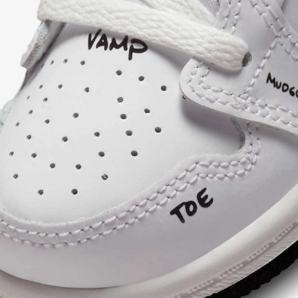 Boty Nike Air Jordan 1 Mid Tops Pro Děti Bílá Černá