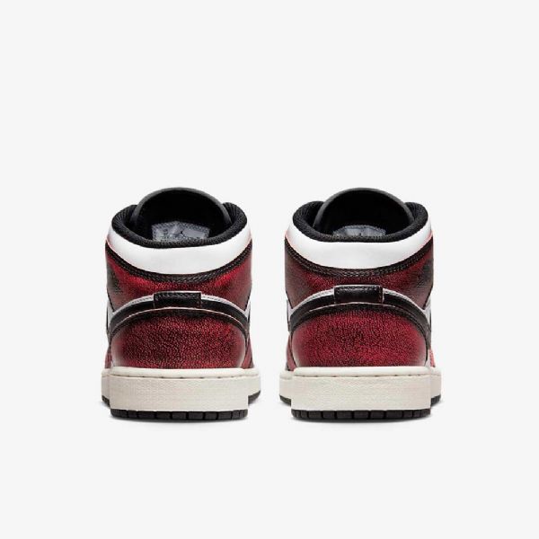 Boty Nike Air Jordan 1 Mid Tops Se Pro Děti Černá Bílý