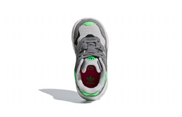 Boty Nike Air Jordan 1 Mid Tops Se Pro Děti Žluté
