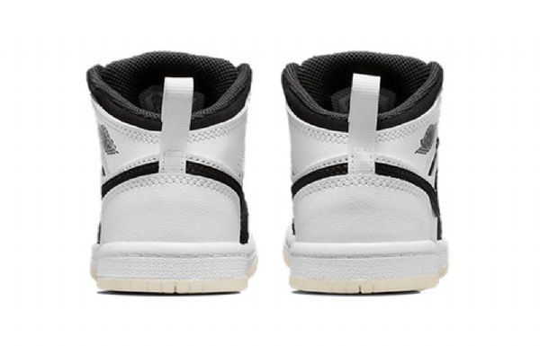Boty Nike Air Jordan 1 Mid Tops Se Td Pro Děti Černá Bílý