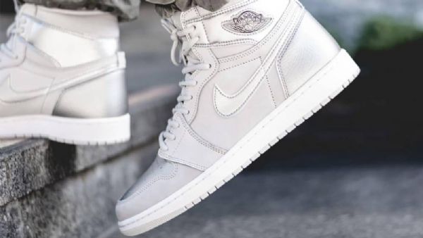 Dámské Boty Nike Air Jordan 1 High Tops Og Japan Šedé