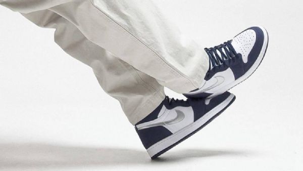 Dámské Boty Nike Air Jordan 1 High Tops Og Japan Tmavě Modrá Modrý