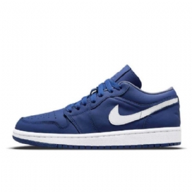 Dámské Polobotky Nike Air Jordan 1 Deep Royal V Tmavě Modré Barvě