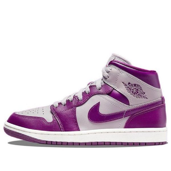 Dámské Retro Basketbalové Boty Nike Air Jordan 1 Mid Tops Ve Fialové Barvě