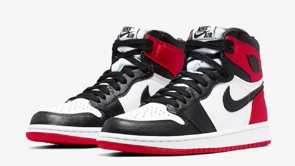 Dámské Saténové Boty Nike Air Jordan 1 Vícebarevné