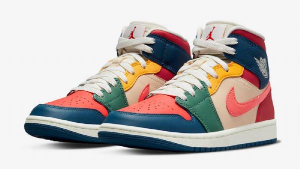 Dámské Sedmibarevné Boty Nike Air Jordan 1 Mid Tops Vícebarevné