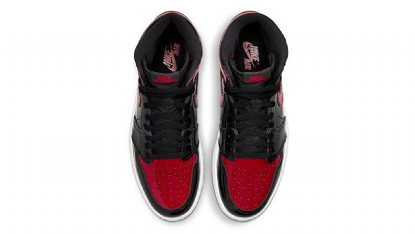 Dámské Široké Boty Nike Air Jordan 1 High Tops Og Patent Wide Černá Červený