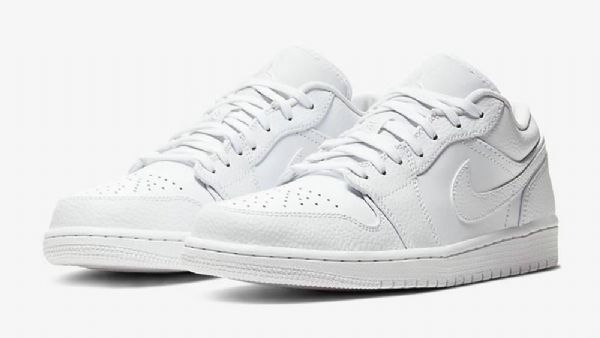 Dámské Trojité Boty Nike Air Jordan 1 Low Tops Bílý