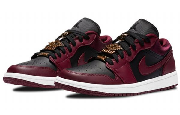 Nike Air Jordan 1 Low Tops Se Retro Basketbalové Boty Pro Ženy Vínově Bílé