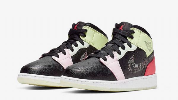 Nike Air Jordan 1 Mid Tops Glow V Botách Gs Pro Muže Vícebarevné