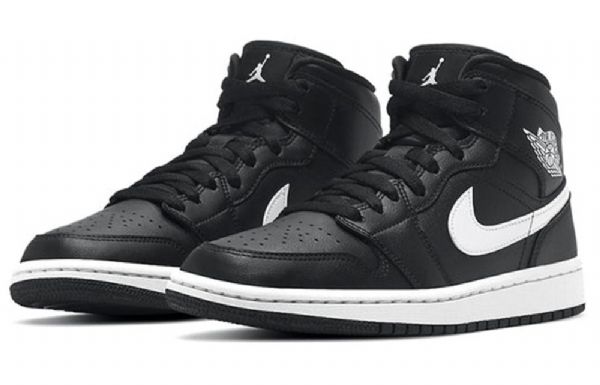 Nike Air Jordan 1 Mid Tops Retro Basketbalové Boty Pro Ženy Černá Bílá