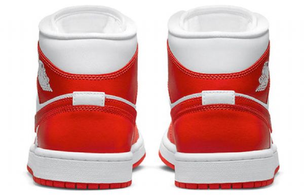 Nike Air Jordan 1 Mid Tops Retro Basketbalové Boty Pro Ženy Červené