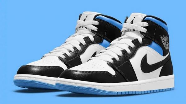 Nike Air Jordan 1 Mid Tops Royal Boty Pro Ženy Modrý Černá Bílý