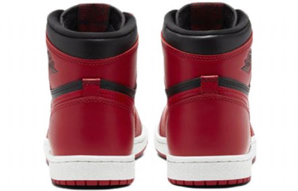 Nike Air Jordan 1 Retro High Tops Basketbalové Boty Pro Muže Červené