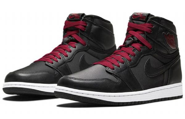 Nike Air Jordan 1 Retro High Tops Og Basketbalové Boty Pro Muže Černočervené