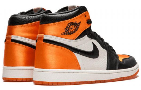 Nike Air Jordan 1 Retro High Tops Og Basketbalové Boty Pro Ženy Černá Oranžový