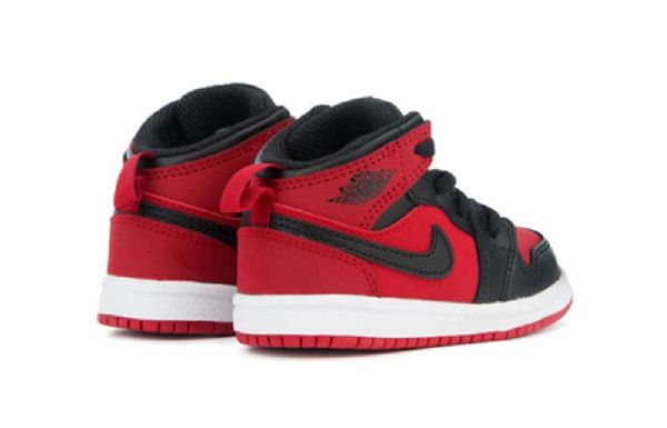 Nike Air Jordan 1 Retro Mid Tops Td Boty Pro Děti Červené