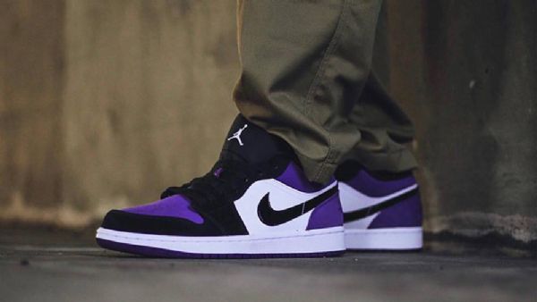 Nízké Pánské Tenisky Nike Air Jordan 1 Ve Fialové Barvě