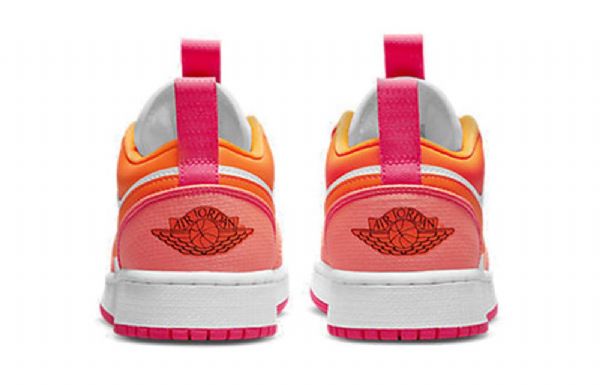 Pánské Basketbalové Boty Nike Air Jordan 1 Low Tops Utility Gs Coral Bílý