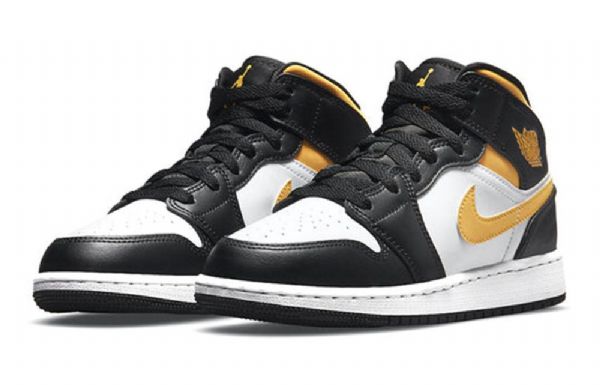 Pánské Basketbalové Boty Nike Air Jordan 1 Mid Tops Gs Černá Zlatý