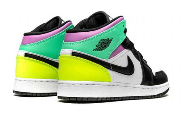 Pánské Basketbalové Boty Nike Air Jordan 1 Mid Tops Gs Vícebarevné
