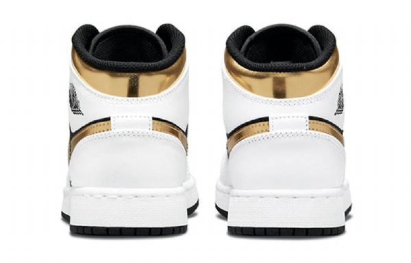 Pánské Basketbalové Boty Nike Air Jordan 1 Mid Tops Gs Z Bílého Zlata