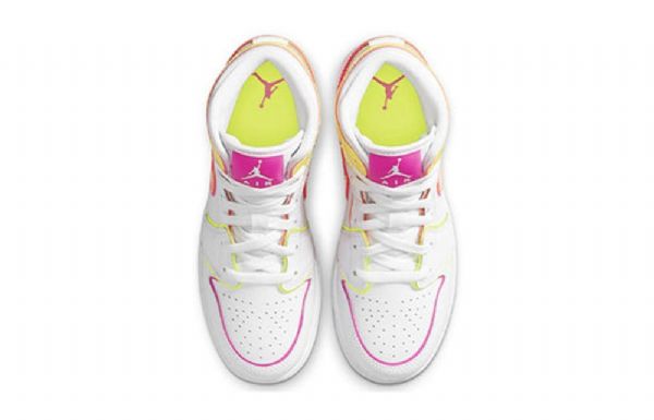 Pánské Basketbalové Boty Nike Air Jordan 1 Mid Tops Se Gs Bílé