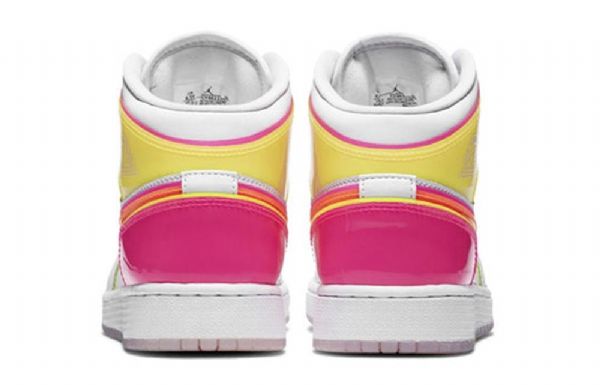 Pánské Basketbalové Boty Nike Air Jordan 1 Mid Tops Se Gs Bílé
