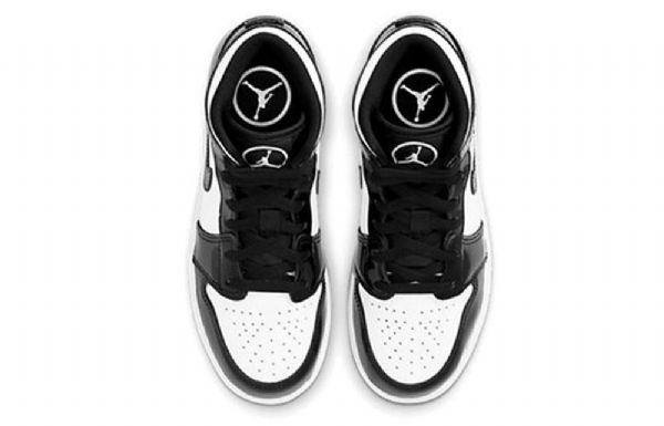 Pánské Basketbalové Boty Nike Air Jordan 1 Mid Tops Se Gs Černá Bílý