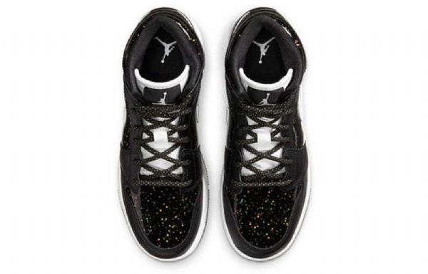 Pánské Basketbalové Boty Nike Air Jordan 1 Mid Tops Se Gs Černé