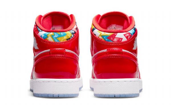 Pánské Basketbalové Boty Nike Air Jordan 1 Mid Tops Se Gs Červený Bílý