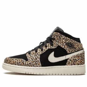 Pánské Basketbalové Boty Nike Air Jordan 1 Mid Tops Se Gs Leopard