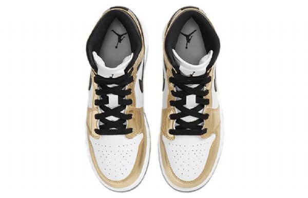 Pánské Basketbalové Boty Nike Air Jordan 1 Mid Tops Se Gs Zlaté