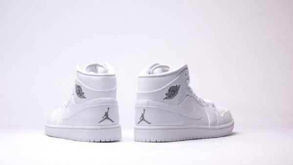 Pánské Boty Nike Air Jordan 1 Mid Tops Bílé