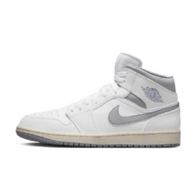 Pánské Boty Nike Air Jordan 1 Mid Tops Bílý Šedá