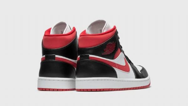 Pánské Boty Nike Air Jordan 1 Mid Tops Černá Červený