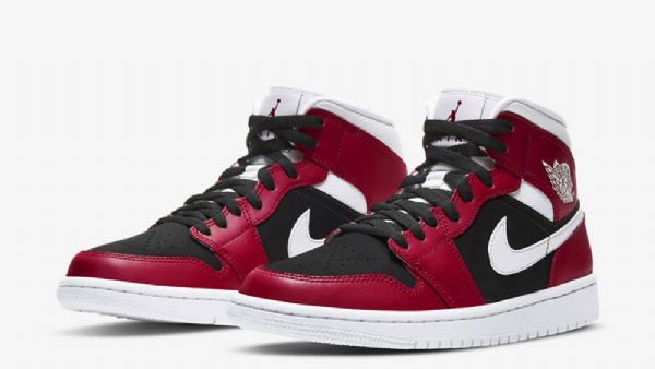 Pánské Boty Nike Air Jordan 1 Mid Tops Červený Černá