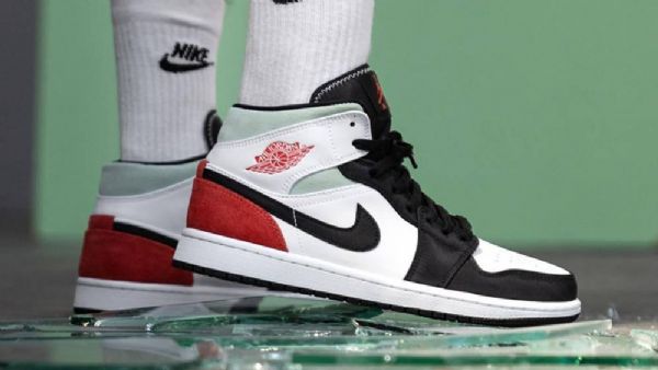 Pánské Boty Nike Air Jordan 1 Mid Tops Se Union Toe Černá