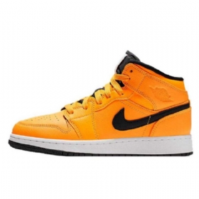 Pánské Boty Nike Air Jordan 1 Mid Tops Zlatý Černá