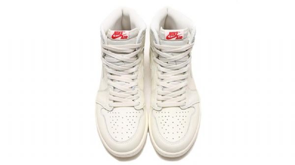Pánské Boty Nike Air Jordan 1 Og V Khaki Barvě