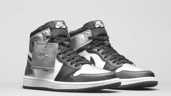 Pánské Boty Nike Air Jordan 1 Retro High Tops Og Toe Černá Stříbrný
