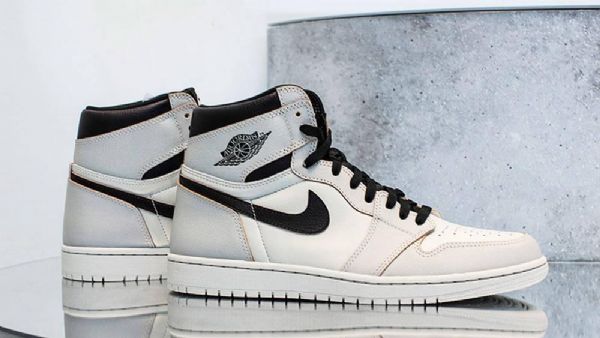 Pánské Boty Nike Air Jordan 1 Sb Světle Šedé
